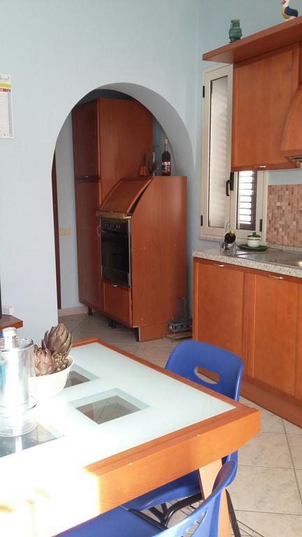 Апартаменти Casa Eleonora Кампофеліче-ді-Роччелла Екстер'єр фото